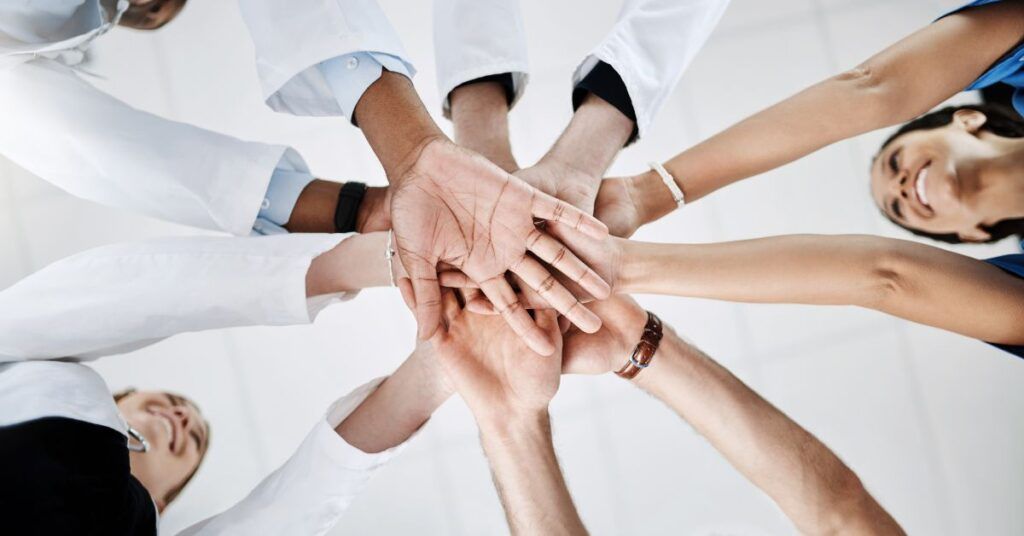bienestar laboral recursos humanos fidelizar empleados